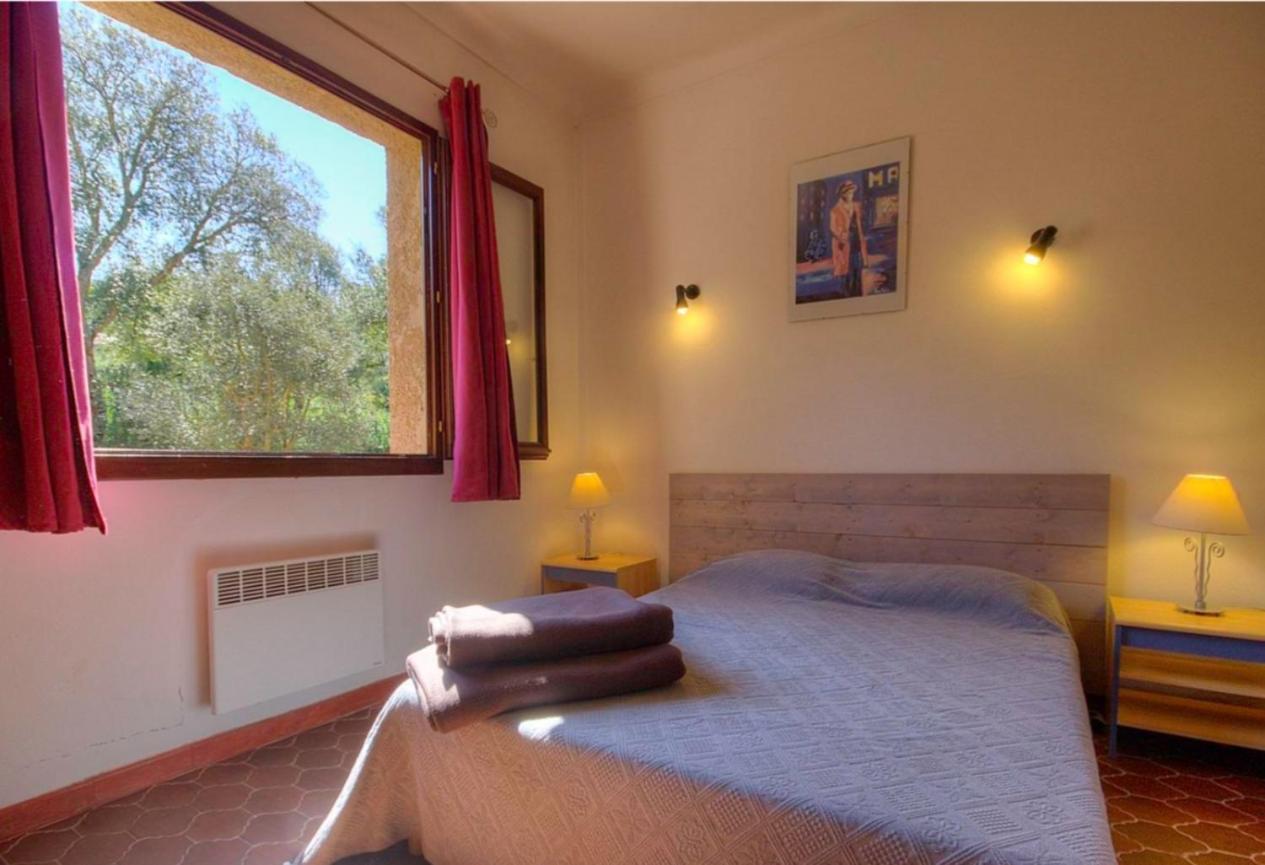 Gites Carbuccia En Corse Avec Piscine Chauffee Bagian luar foto